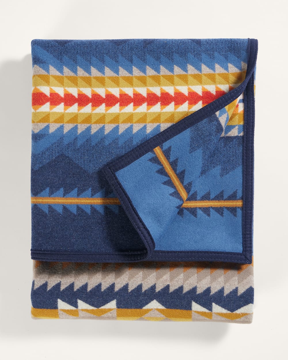 Limited Edition AOC Pendleton Cascadia Blanket